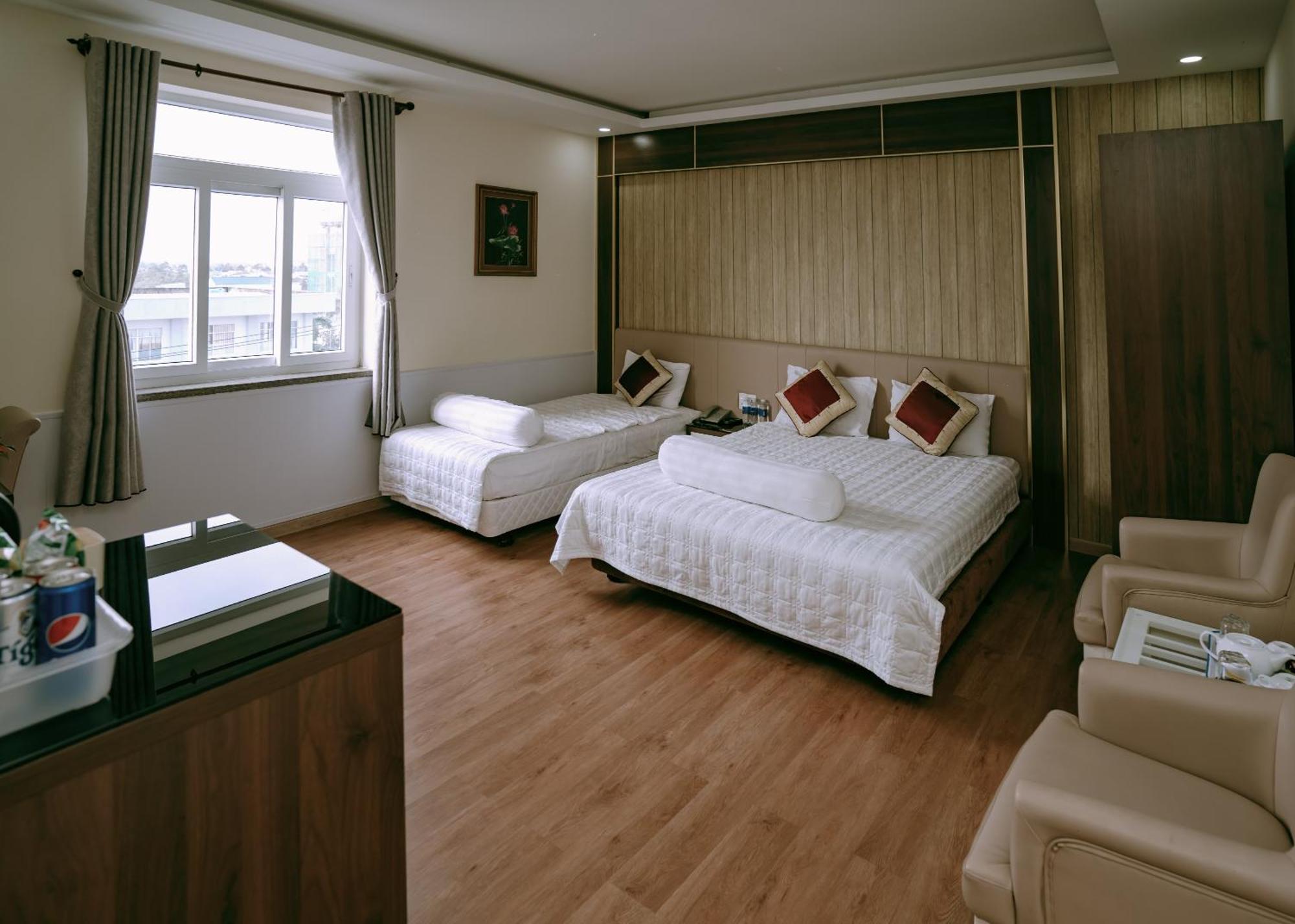 Thuan Phat House Soc Trang Exterior photo