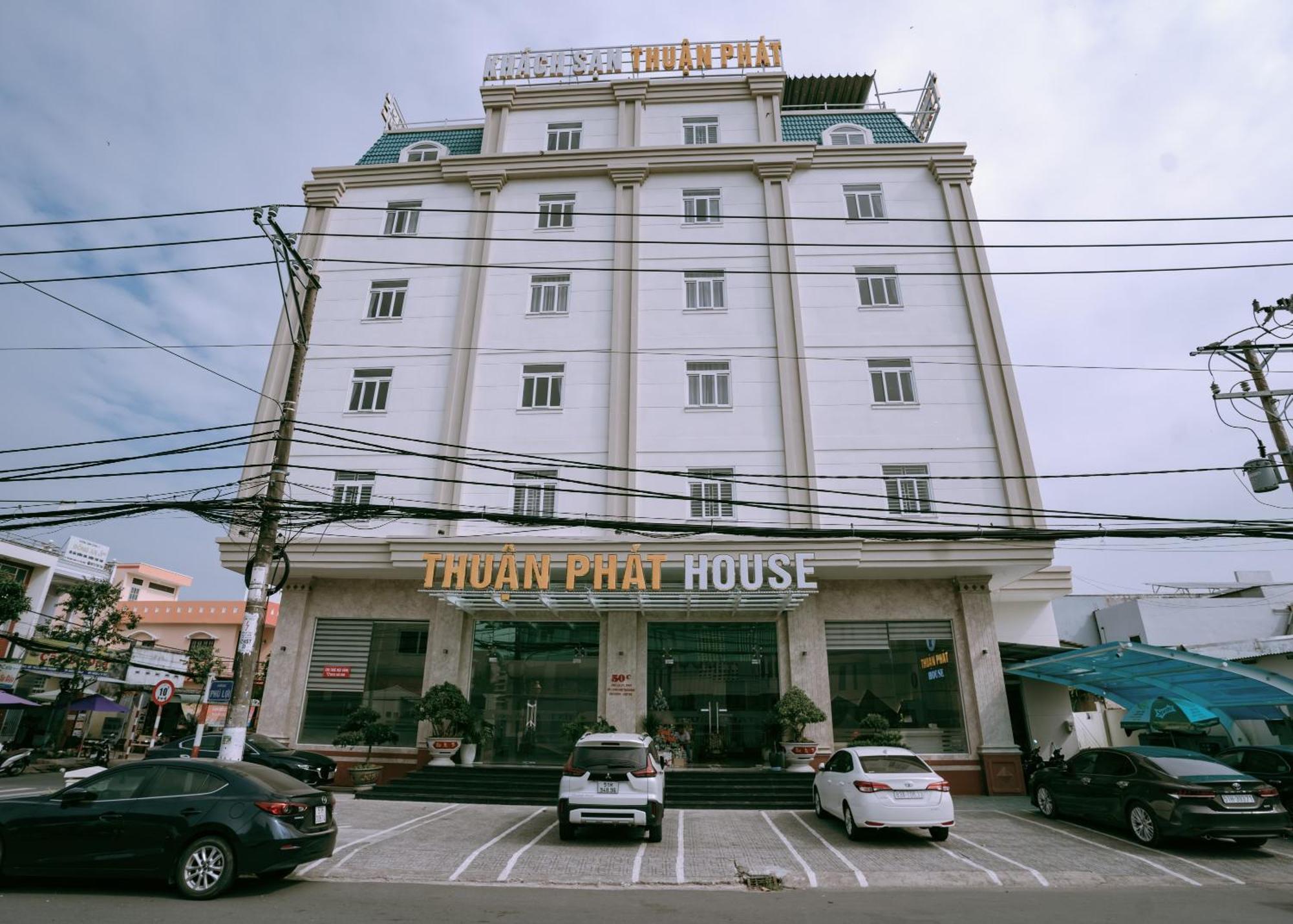 Thuan Phat House Soc Trang Exterior photo